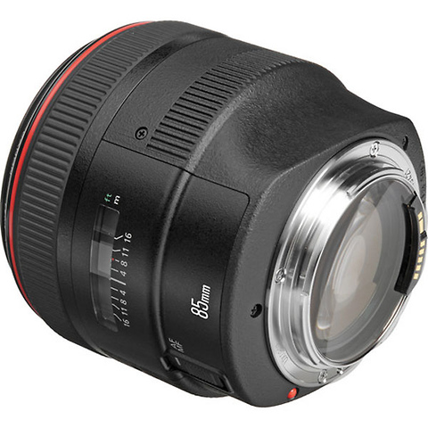 EF 85mm f/1.2L II USM Autofocus Lens Image 2