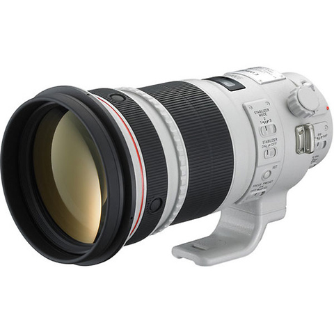 EF 300mm f/2.8L IS II USM Telephoto Lens Image 1