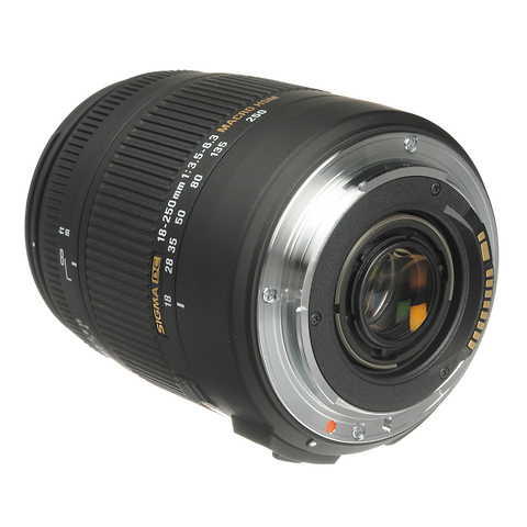 18-250mm F3.5-6.3 DC Macro OS HSM for Canon EF-S Image 3