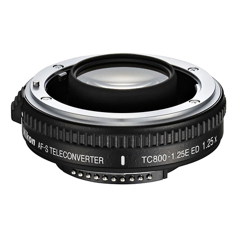 AF-S NIKKOR 800mm f/5.6E FL ED VR Lens Image 1