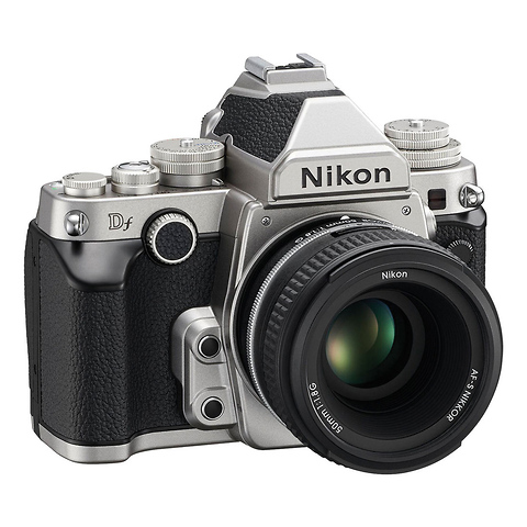 Df Digital SLR Camera with 50mm f/1.8 Lens (Silver) Image 2