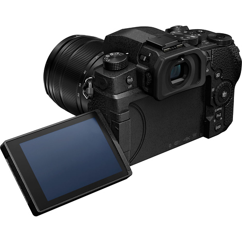 Lumix G95 Hybrid Mirrorless Camera with 12-60mm Lens and DMW-BGG1 Battery Grip Image 5