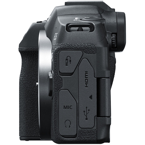EOS R8 Mirrorless Digital Camera Body with RF 14-35mm f/4L IS USM Lens Image 4