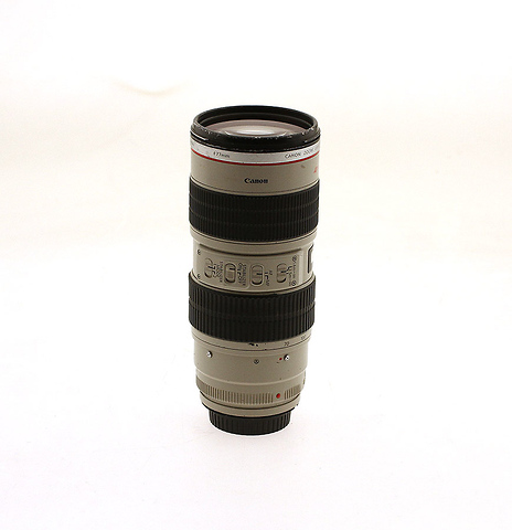 EF 70-200mm F2.8 L IS USM Lens (AS-IS) Image 0