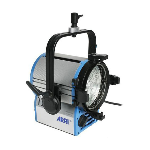 T2 Location Fresnel - 2000 Watts Stand Mount (120-240VAC) Image 0