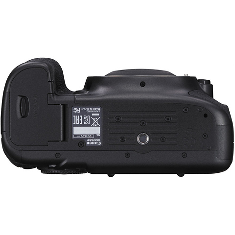 EOS 5DS Digital SLR Camera Body Image 4
