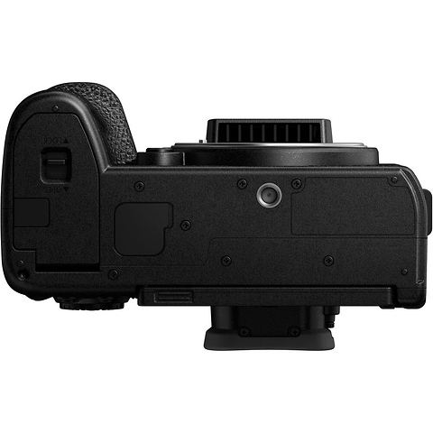 Lumix DC-S5 IIX Mirrorless Digital Camera with 20-60mm Lens (Black) and Kondor Blue Cage Image 9