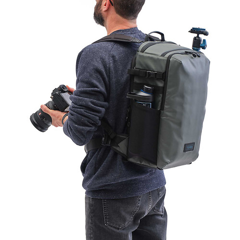 Solstice V2 Backpack (Gray, 20L) Image 8