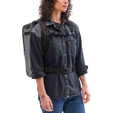 Solstice V2 Backpack (Gray, 24L) Image 9