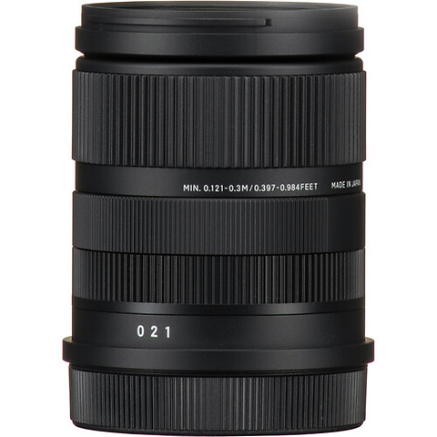 18-50mm f/2.8 DC DN Contemporary Lens for Canon RF Image 6