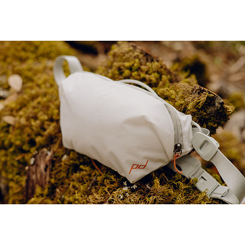 Outdoor Sling (Cloud, 2L) Image 11