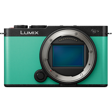 Lumix DC-S9 Mirrorless Digital Camera with 18-40mm Lens (Mint Green) Image 3