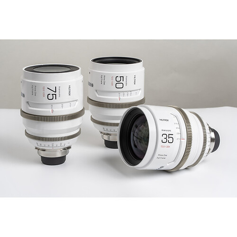 EPIC 35mm, 50mm, and 75mm T2 1.33x Full-Frame Anamorphic 3-Lens Set for ARRI PL Image 3