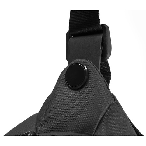 Everyday Sling v2 (Black, 3L) Image 3