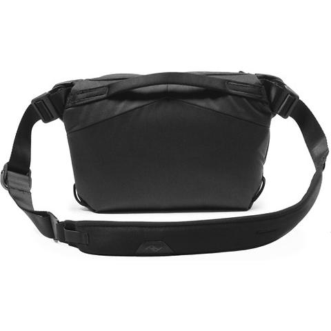 Everyday Sling v2 (Black, 3L) Image 2