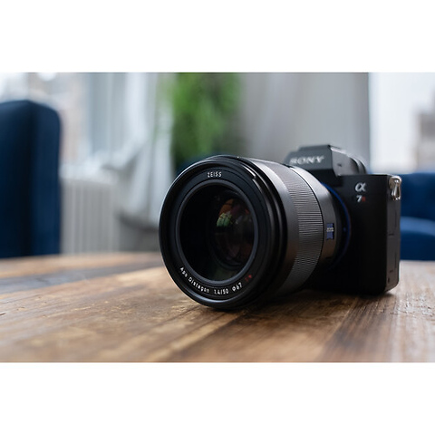 Otus ML 50mm f/1.4 Lens for Nikon Z Image 9