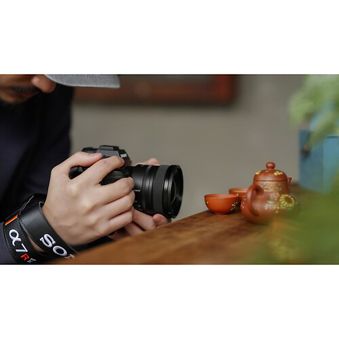 FE 16mm f/1.8 G Lens Image 9